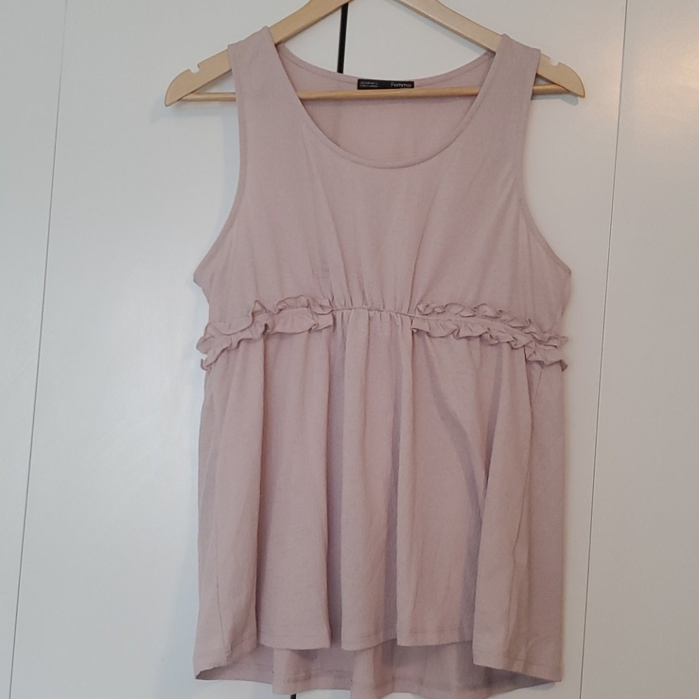 Light pink top